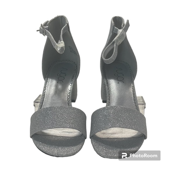 Sugar Women's Noelle Low Two Piece Block Heel Dress Shoe Ladies Ankle Strap 6.5 - Picture 1 of 11